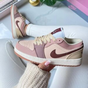 Nike air jordan low og
