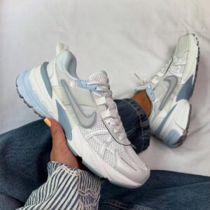nike v2k run bleu sky