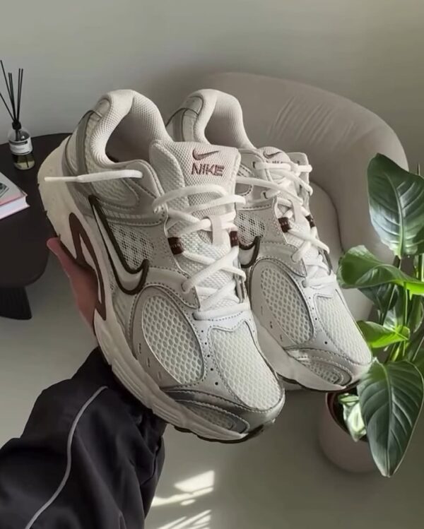 NIKE V5 RNR - Image 3