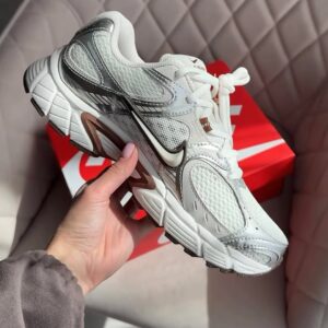 NIKE V5 RNR