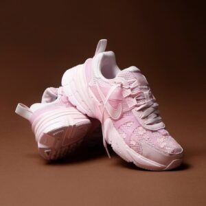 Nike v2k run flowers